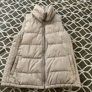 Beige Old Navy Puffer Vest